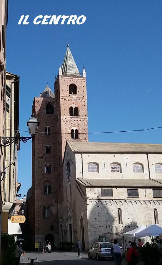 Vr Albenga Apartment ภายนอก รูปภาพ
