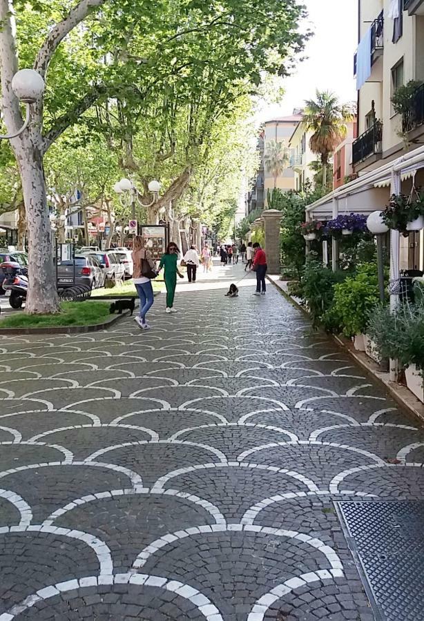 Vr Albenga Apartment ภายนอก รูปภาพ